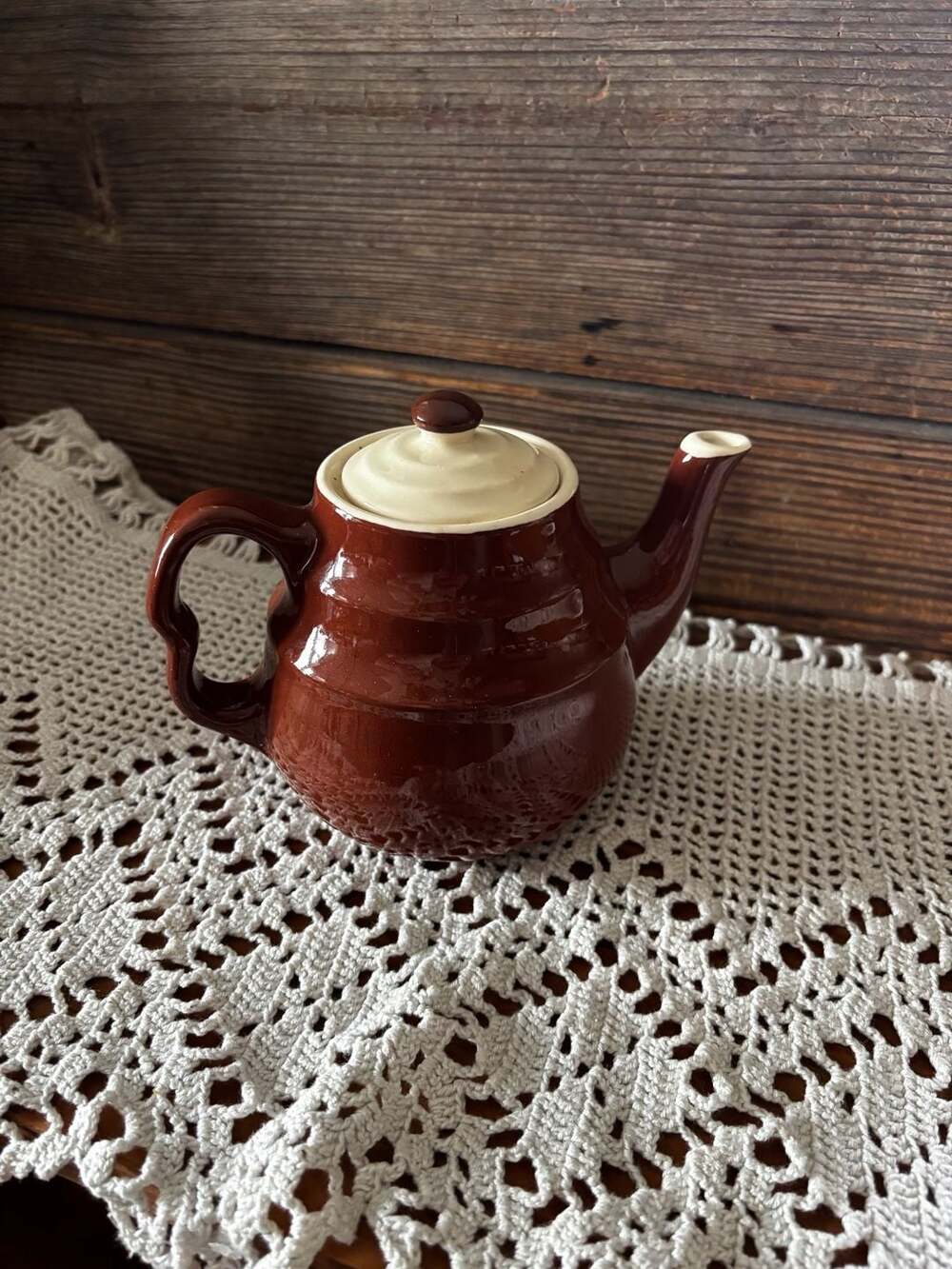 Shawnee Pottery Vintage Teapot Brown Glazed Body Cream Lid Ringware